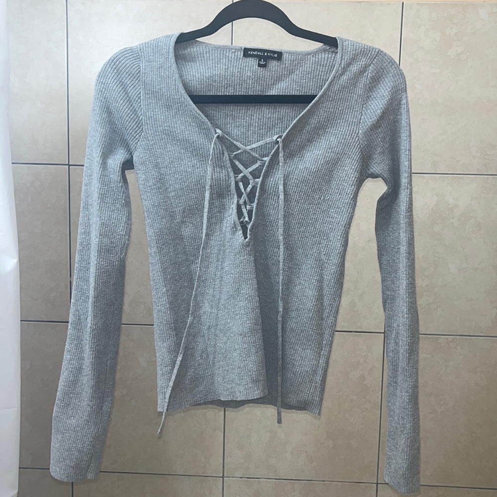 Kendall & Kyle Long Sleeve Top